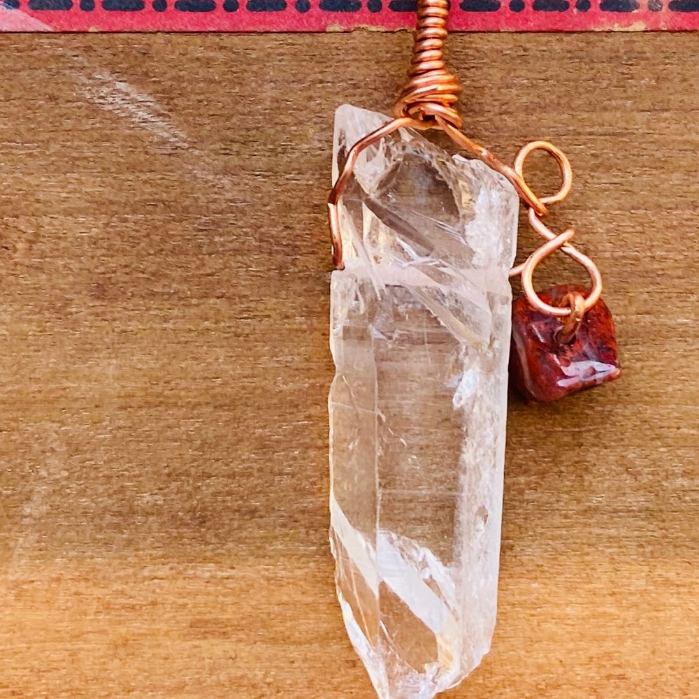 Quartz crystal pendant with stone charm